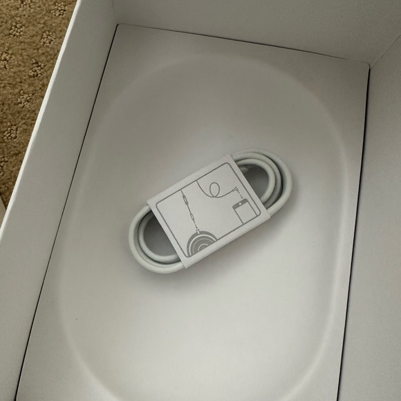 Beats Solo 2 Wireless special edition gold - Picture 10 of 11